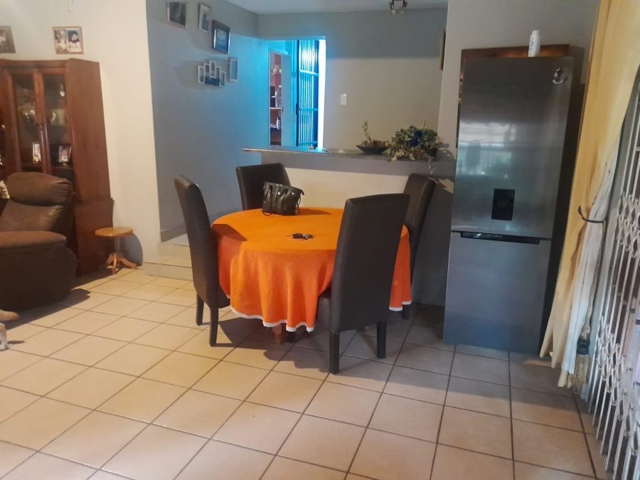 3 Bedroom Property for Sale in Bodorp North West